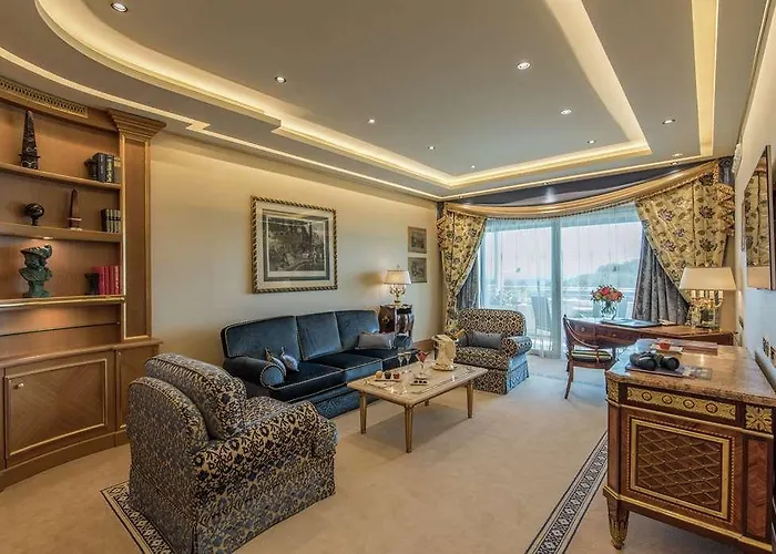 Cavalieri, A Waldorf Astoria Station touristique 5*