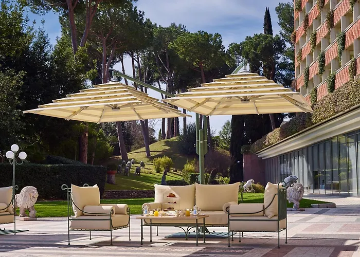 Cavalieri, A Waldorf Astoria 5* Roma