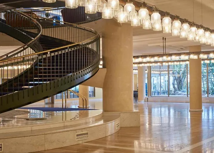 Cavalieri, A Waldorf Astoria Resort