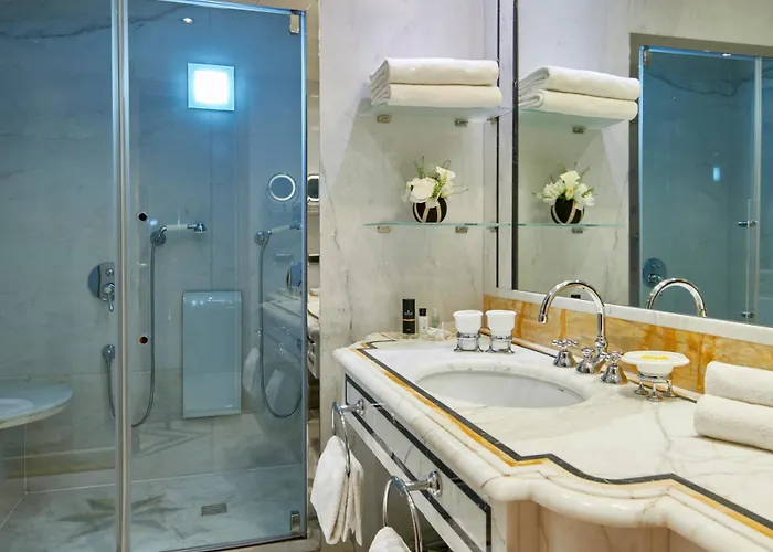 Cavalieri, A Waldorf Astoria 5* Roma